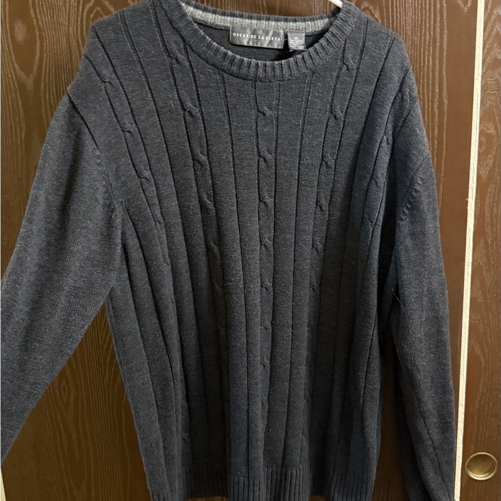 Oscar de la Renta Men's Dark Gray Ribbed Cable Crewneck Sweater